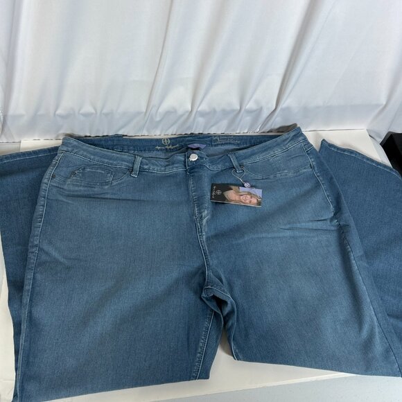 Hot In Hollywood Women's Size 3XP Blue Silky Pull On Bootcut Stretch Denim Jeans - Picture 13 of 13